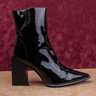Jeffrey Campbell Siren Y2K Patent Leather Pointy Toe Fashion Boots Sz 8.5