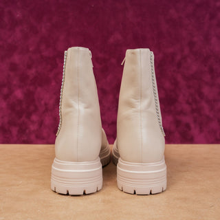 Vaneli Women Zetta Natta Ivory Leather Chelsea Platfrom Ankle Boots size 10