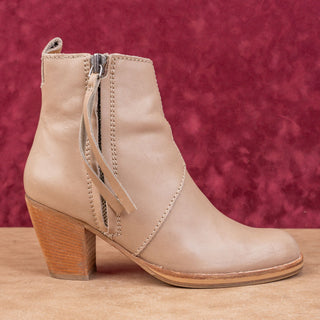 Acne Women Tan Natural Leather Zip Dress Round Ankle Boots 9-9.5US EUR40