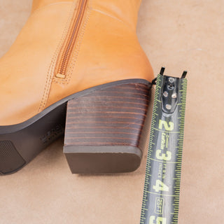 Naturalizer Women Caramel Leather Wide Width Fashion Western Heel Boots sz 7