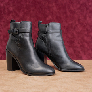Michael Kors Women Black Leather Heel Zip Round Fashion Dress Boots sz 7