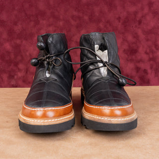 Ulla Johnson Women Black Brown Leather Front Lace Vibram Boots sz 9.5US EUR40