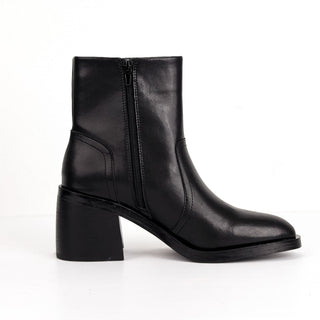 Steve Madden Women Phillie Black Leather Office Ankle Boots sz 8