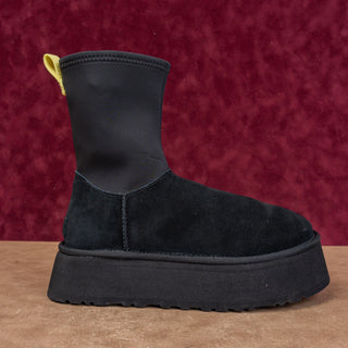 UGG Women Classic Dipper Black Suede Platform Zip Ankle Boots sz 10