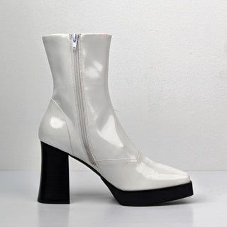 Jeffrey Campbell Women Kalopsia White Patent Vegan Leather Square Ankle Boots 10