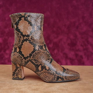 Veronica Beard Women Marla Snake Print Leather Back Zip Fashion Ankle Boots sz 6.5