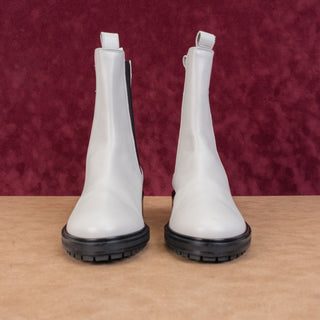 Aeyde Women Simone White Leather Chelsea Dress Fashion Boots sz 7US EUR38