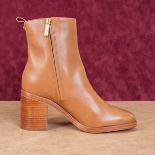 Michael Kors Women Regan Cognac Leather MK Logo Zip Dress Ankle Boots sz 7.5