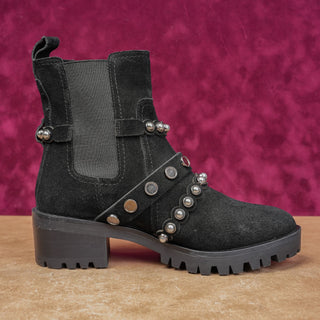 Karl Lagefeld Paris Women Pia Black Suede Stud Festival Moto Lug Boots 7