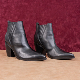 Marc Fisher Women Gadri Western Cowboy Boho Black Leather Ankle boots sz 12