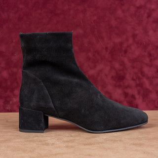 Aquatalia Women Black Italian Weatherproof Suede Zip Ankle Dress Office Boots sz 10.5