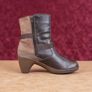 Merrell Women Evera Brown Leather Strap Heel Zip Comfortable Boots sz 8