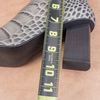 Freda Salvador Women Fia Croc Embossed Pointy Toe Fashion Leather Boots sz 8.5