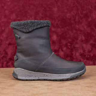 Chaco Women Borealis Mid Grey Waterproof Fashion Ankle Boots sz 7US EUR 38