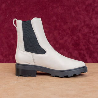 Madewell Women Pale White Leather Wyckoff Chelsea Lugsole Ankle Boots sz 8