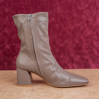 Pedro Garcia Women Taupe Grey Square Dress Zip Heeled Fashion Boots 8US EUR38.5