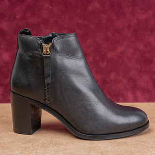 Minelli Wmn Black Leather Vintage Y2K Retro Round Toe Zip Ankle Boots 6US EUR36