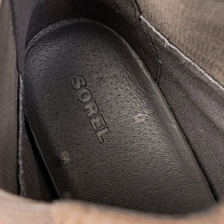 Sorel Women Addington Distress Taupe Nubuck Heel Chelsea Boots size 10