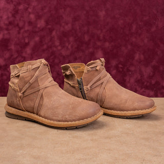 Born Women Tarklin Brown Distressed Suede Classic Boho Cottage Western Boots 9.5