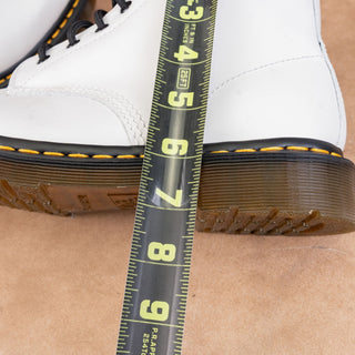 Dr Martens Unisex 101 Boots White Leather Yellow Stitch size W10 M9
