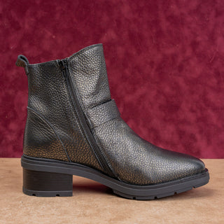 Hispanitas Women Levia Studd Moto Zip Fashion Green Leather Boots sz 8.5US EUR39