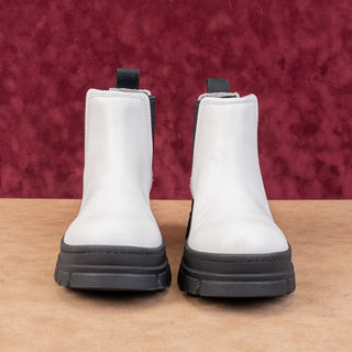 UGG Women Ashton Platform Fashion Slip-on White Chelsea Boots sz 6.5