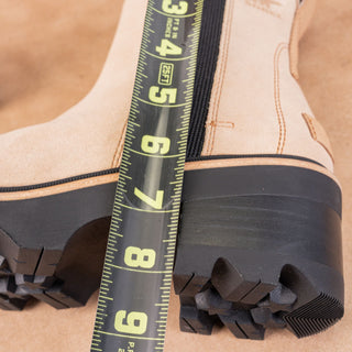 Sorel Wmn Joan Now Tan Leather Waterproof Elastic Chelsea Ankle Lug Boots sz 7.5