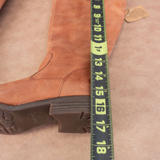Born Women Shaunie Brown Leather Wide Calf Equestrian Riding Knee Boots size 8