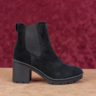 Vince Women Henderson Waterproof Chelsea Black Suede Boots sz 6US EUR 36