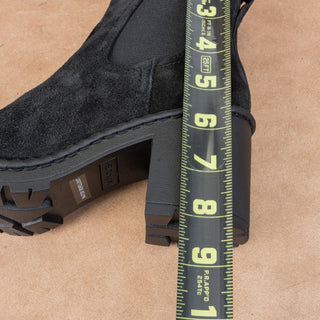 Vince Women Henderson Waterproof Chelsea Black Suede Boots sz 6US EUR 36