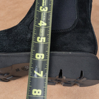 Sofft Women Samira Black Distressed Suede Chelsea Lug Ankle Boots size 8