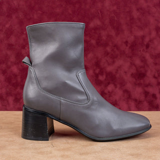 Jeffrey Campbell Women Jerem Vegan Grey Leather Retro Square Toe Boots sz 8