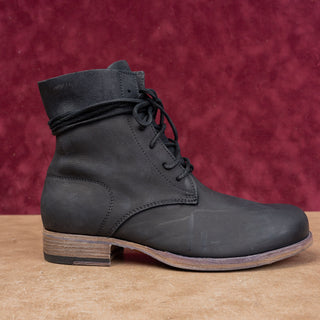 Peter Nappi Women Black All Matte Leather Lace-up Fashion Combat Boots 6US EUR36