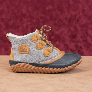 Sorel Women Out N Bout Plus Waterproof Lace-up Faux Fur lined Ankle Boots sz 7