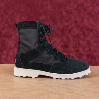 Sorel Women Caribou OTM Waterproof Black Suede Lace-Up Winter Boots sz 10.5