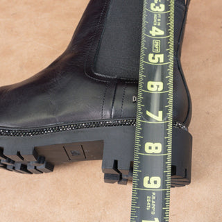 DKNY Women Rick Chelsea Black Leather Rhinestones Ankle Fashion Boots sz 6.5