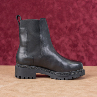 DKNY Women Rick Chelsea Black Leather Rhinestones Ankle Fashion Boots sz 6.5