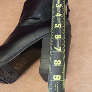 Rag&Bone Women Newbury 2.0 Black Leather Vibram Heel Boots size 8.5-9US EUR39