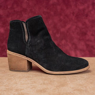 Hinge Women Summer Y2K Vintage Black Suede Western Boho Cutout Boots sz 7.5