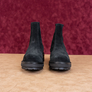 La Canadienne Women Connor Waterproof Black Sueder Comfortable Chelsea Boots 7.5