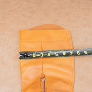 Vince Camuto Women Mustard Leather Classic Riding Equestrian Knee Boots sz 7.5