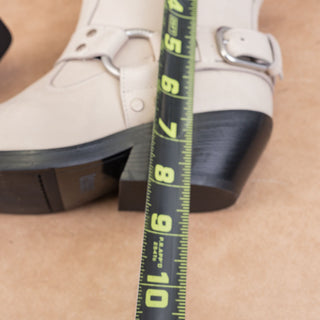 LABUCQ Women Waymore Ivory Leather Moto Biker Harness Boots sz 5US EUR35