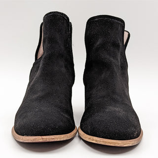 Hinge Women Slit Slide Black Suede Round Boots size 7.5