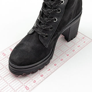 Veronica Beard Women Westport Water Resistant Black Suede Chunky Boots size 8.5