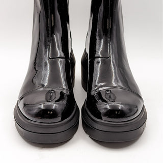 Stuart Weitzman Women Norah Chelsea Black Patent Leather Platform Boots size 9
